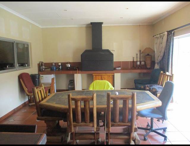 4 BEDROOM HOUSE FOR SALE IN UNIVERSITAS RIDGE